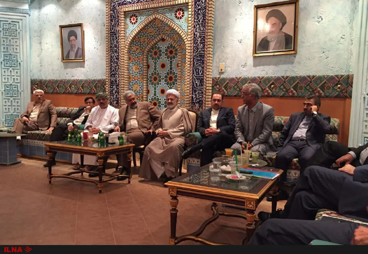نشست قائم مقام ظریف با بازرگانان و مدیران شرکت‌های تجاری ایرانی در عمان