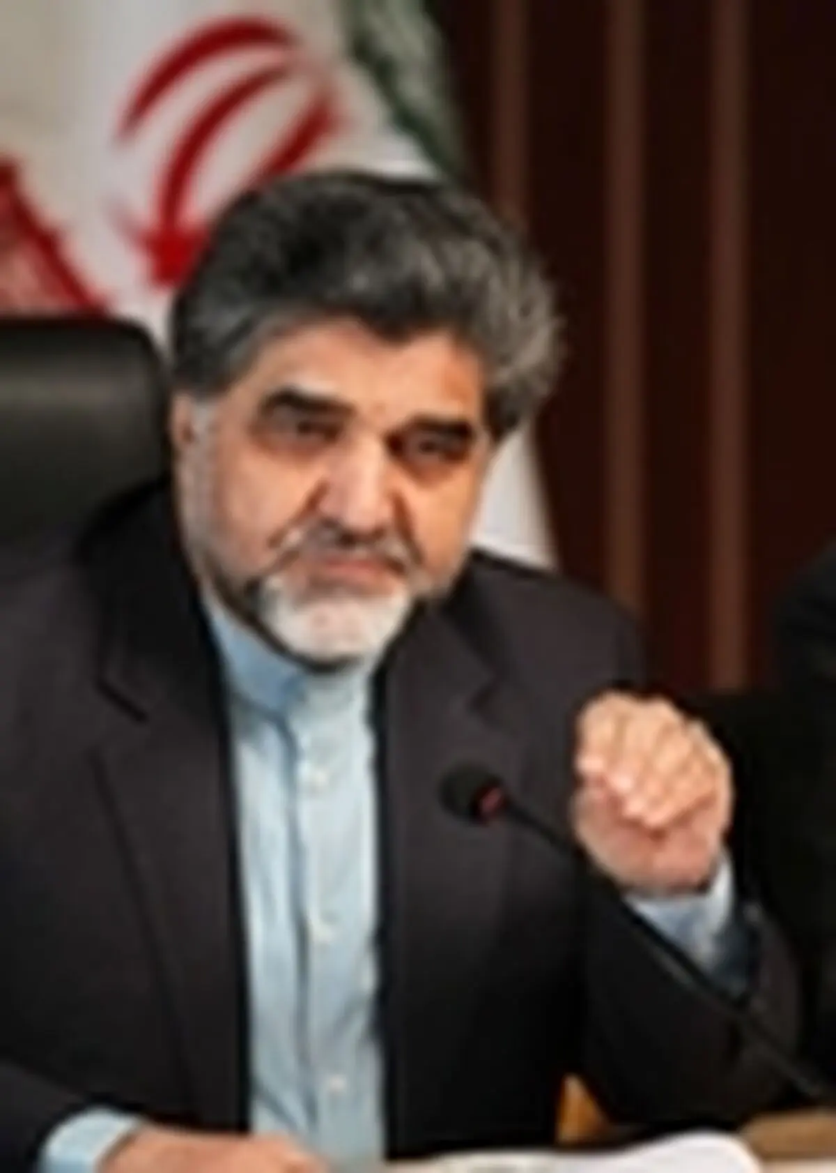 دستور برای بررسی قتل دستفروش توسط ماموران شهرداری / در تامین آب تهران مشکل نداریم