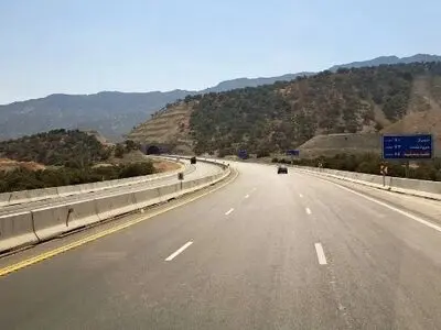 پرداخت عوارضی زمینه ساز تکمیل آزاد راه شیراز- اصفهان