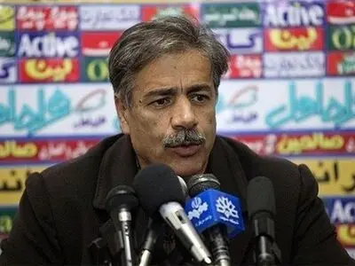 ابراهیم‌زاده: تمرکز ما روی 3 بازی باقی مانده است/ لیست ورودی و خروجی به باشگاه نداده‌ام