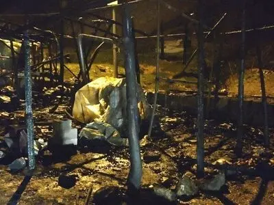 ۱۳ دکه در آتش سوزی لاریخانی دیلمان دچار حریق شد