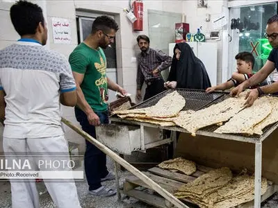 چرا کارگران و بازنشستگان مریوانی یارانه «حمایت معیشتی» نگرفتند؟ / کارگران خباز از فرط ناچاری "کولبری" می‌کنند