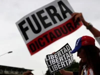 Venezuela's Guaido calls for 'largest march in history' in uprising effort