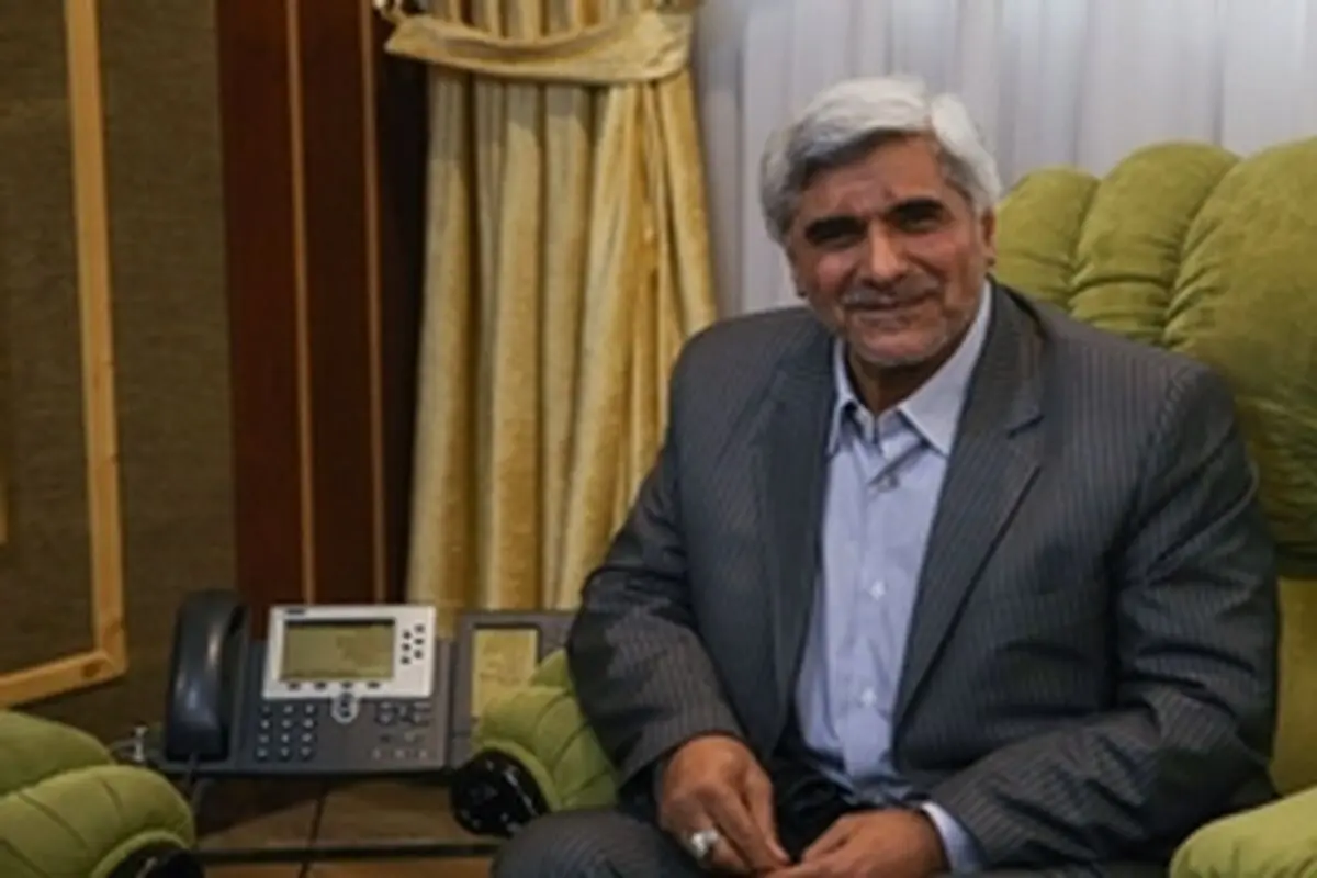 به دور از جناح‌بندی‌ سیاسی٬ ظرفیت علمی کشور را بالفعل کنیم