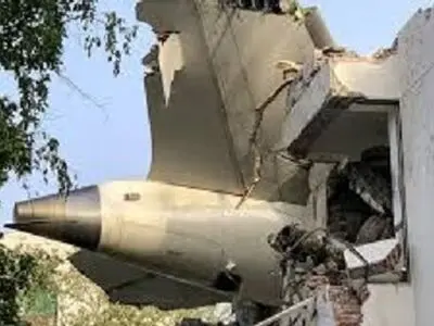 تلفات سقوط هواپیمای هندی به ۲۷۰ تن رسید