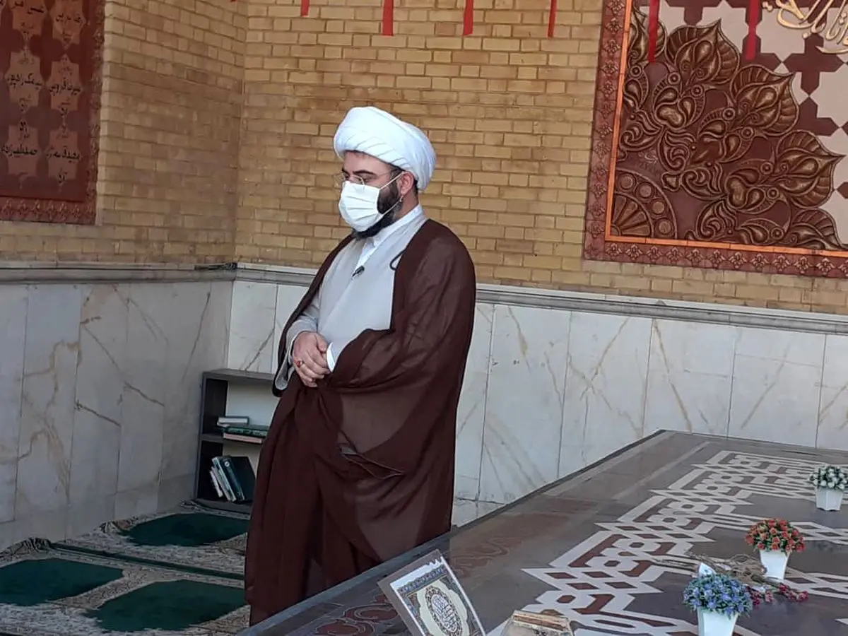 حجت الاسلامی محمد قمی رای خود را به صندوق انداخت 