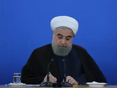 پیام تسلیت رئیس‌جمهور برای درگذشت احمد عزیزی 
