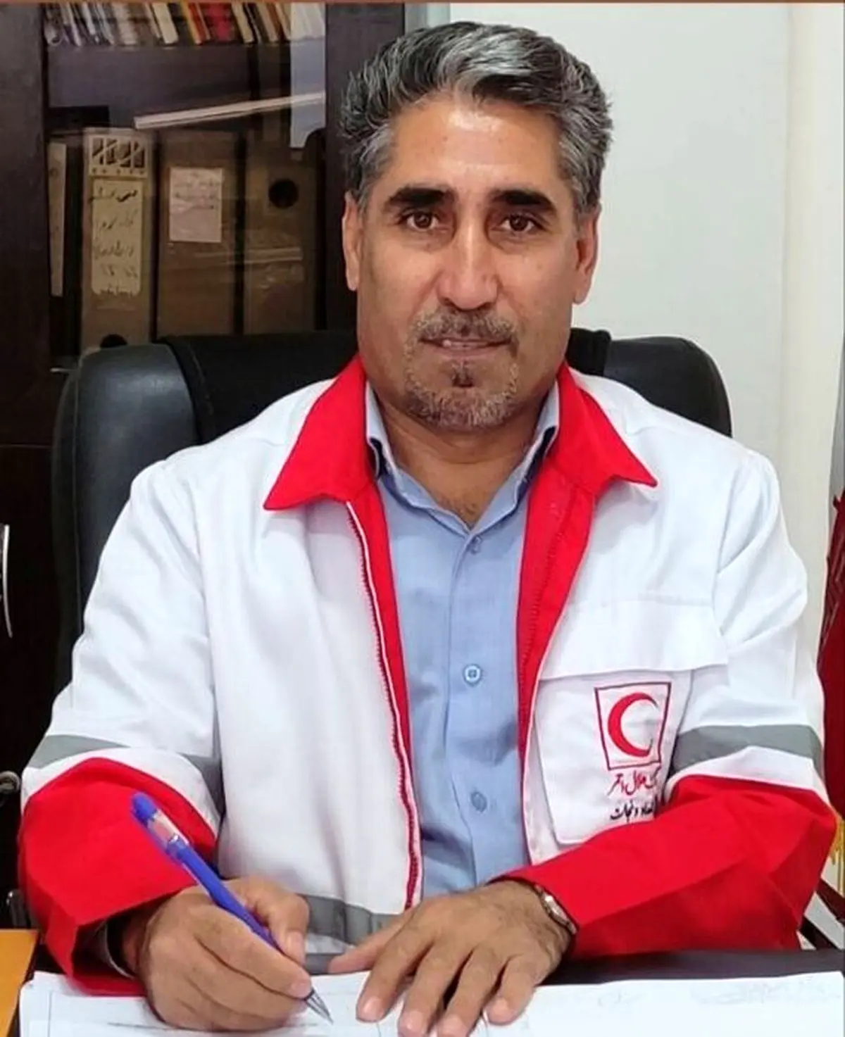 معاون هلال احمر بوشهر براثر سقوط از کوه جان باخت
