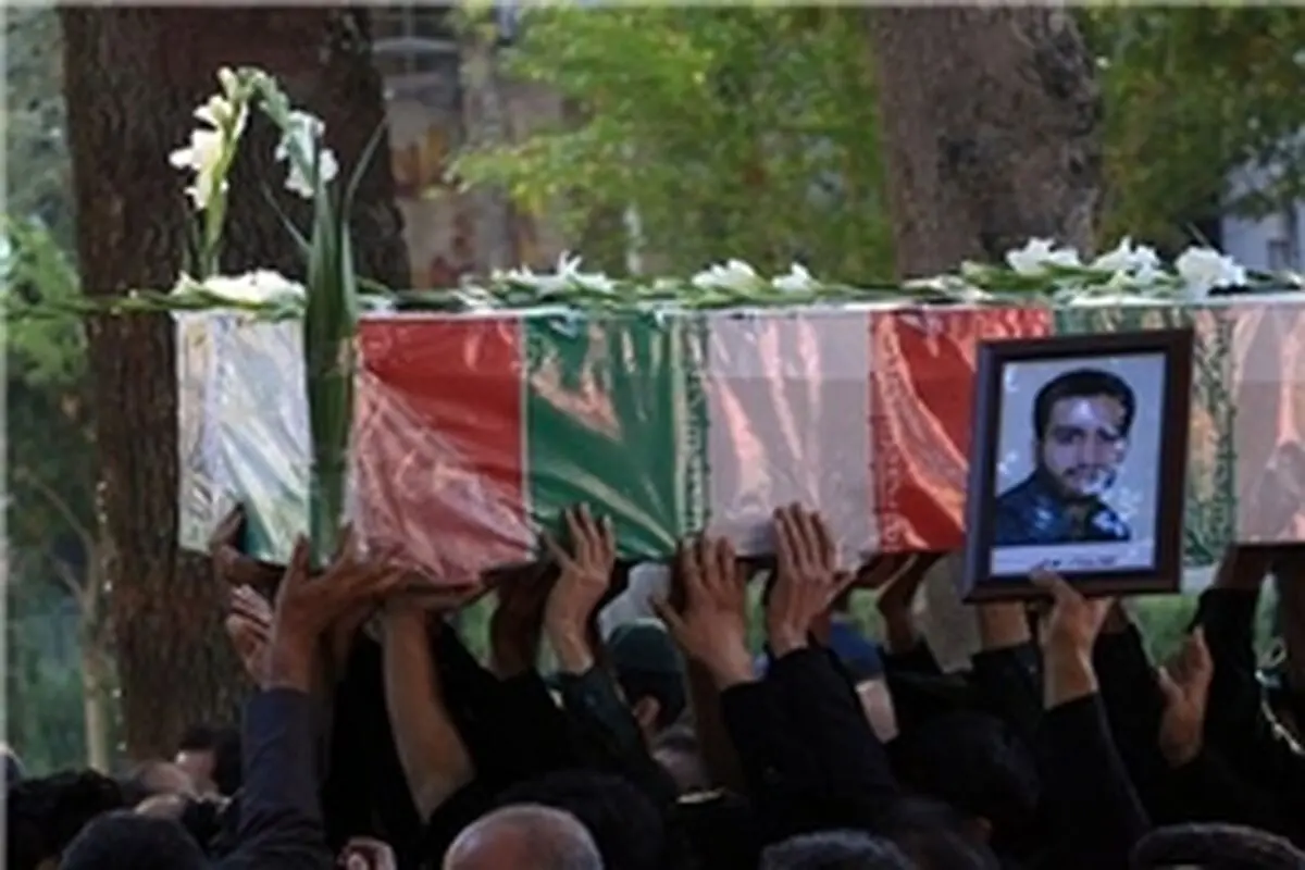 تجمع بزرگ دانش آموزان اصفهانی مقارن با روز دانش آموز در گلستان شهدا
