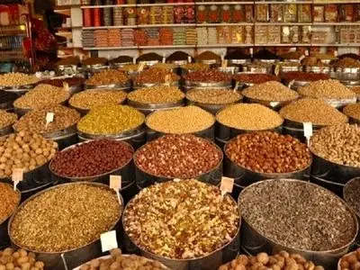 قیمت آجیل ۴ مغز شب چله در میادین و بازار‌های میوه و تره‌بار