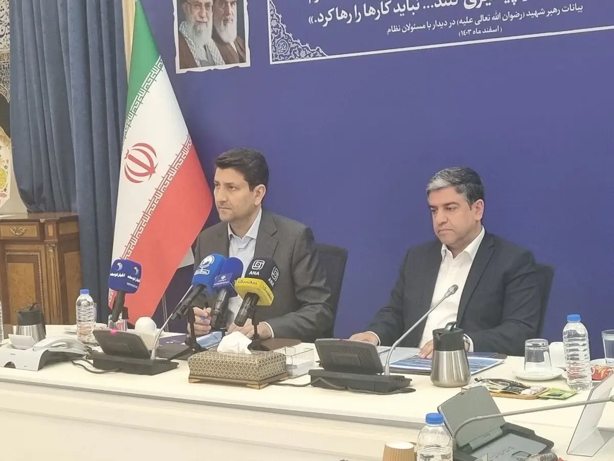 سرعت اینترنت در صدر شکایات/ عدم همکاری شهرداری‌ها برای توسعه فیبر نوری