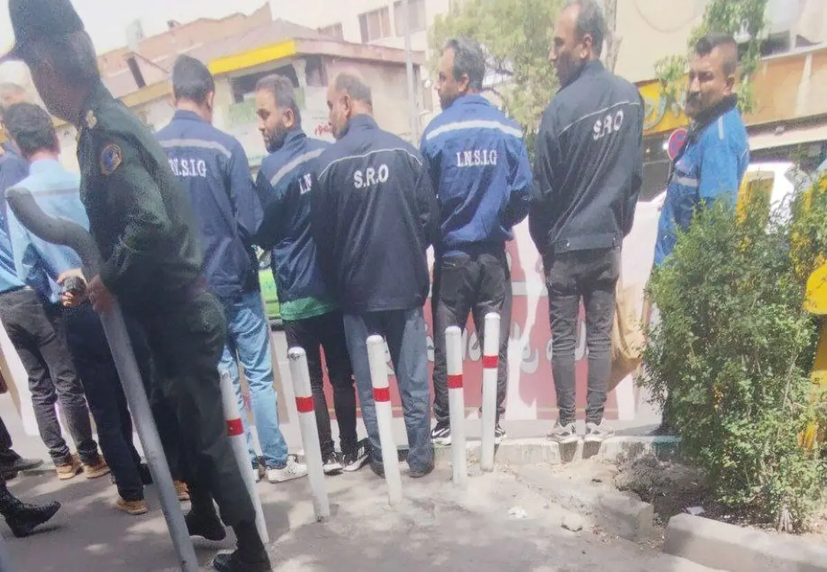تجمع کارگران گروه ملی فولاد اهواز مقابل مجلس 