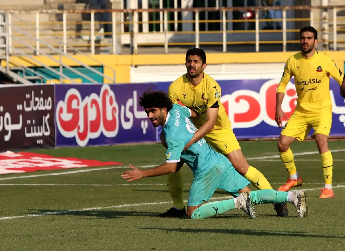 فرار شمس‌آذر از منطقه خطر با پنالتی؛ شکست پیکان در تهران