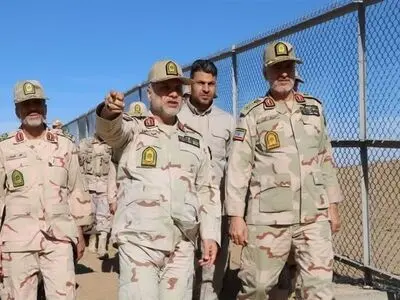 بازدید فرمانده مرزبانی کشور از طرح انسداد مرزی خراسان رضوی