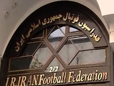 تجهیزات الکترونیکی داوران فوتبال رونمایی شد