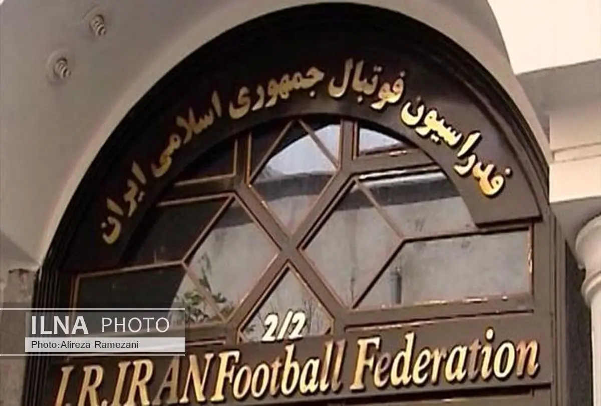 تجهیزات الکترونیکی داوران فوتبال رونمایی شد