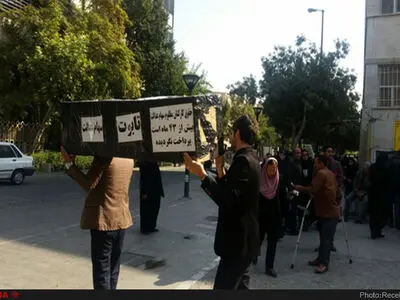 پس از پنج روز اعتراض هنوز جدی گرفته نشده‌ایم