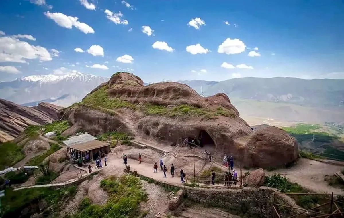 مدرسه متروکه، مکان ایجاد موزه اشیای تاریخی در الموت‌ شرقی شد