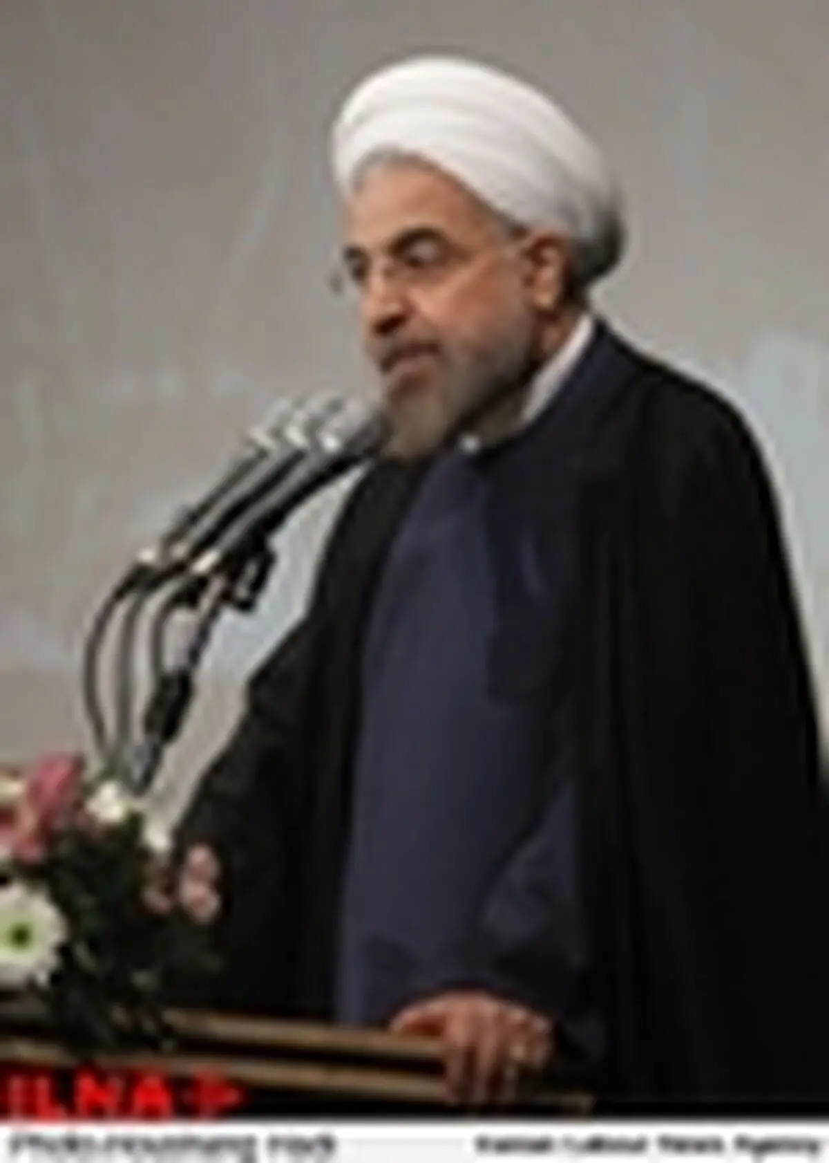 دولت در صد روز، گره ده ساله سیاست خارجی را گشود