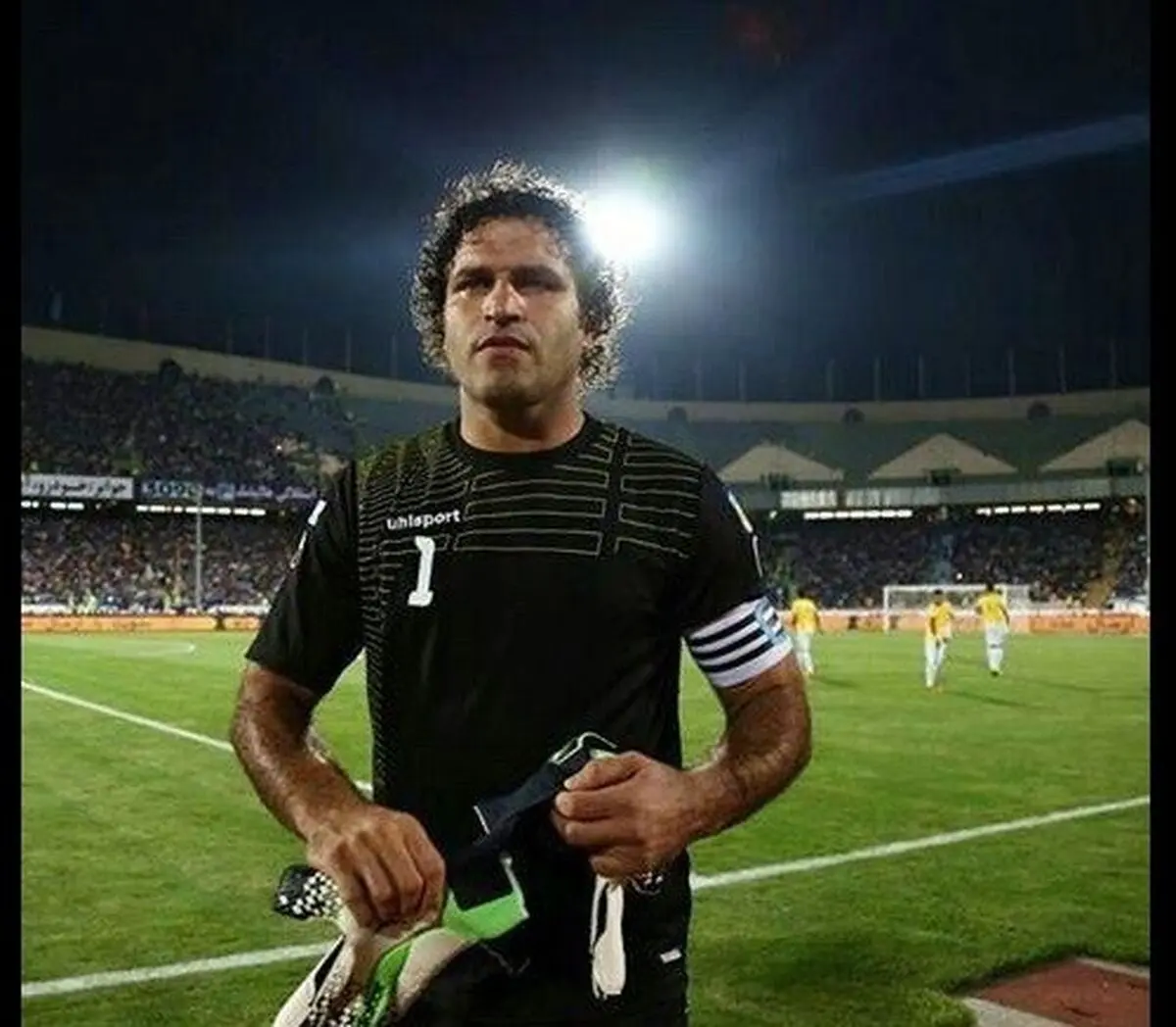 حسن هوری از نفت جدا شد