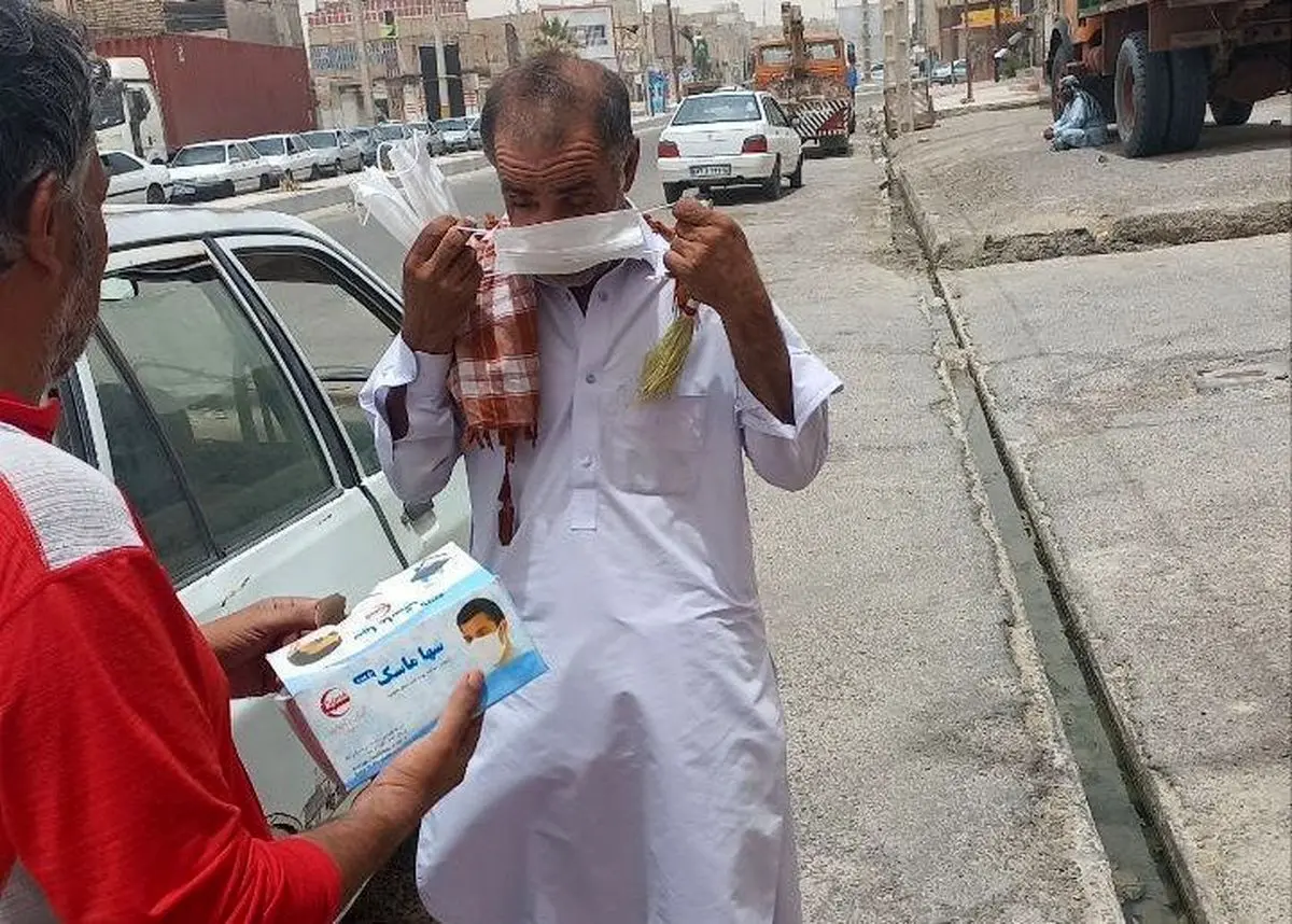 توزیع ۷ هزار ماسک در زهک همزمان با تشدید طوفان و ریزگردها