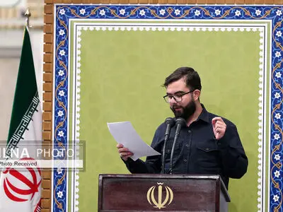 آنها نسخه تحریف شده جریان انقلابی‌اند؛ معرفت هم ندارند؛ دشمن شناس هم نیستند
