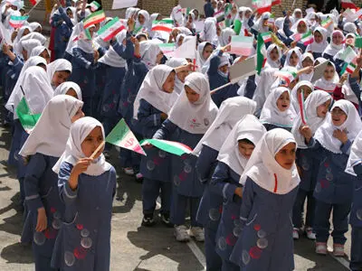 همدان رتبه چهارم کشور در ثبت سفارش کتب درسی