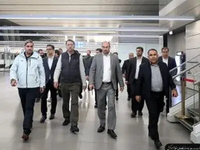 تقدیر مدیرعامل سازمان منطقه آزاد کیش از تلاش‌های کارکنان شرکت توسعه و مدیریت بنادر و فرودگاه‌های کیش