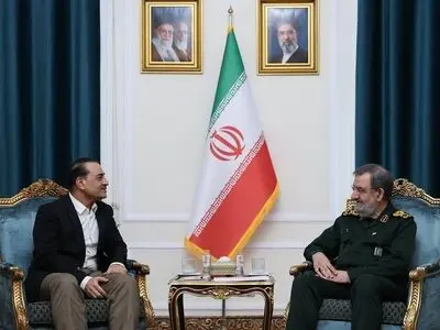  به آمریکا بی‌اعتمادیم و باید تغییر رفتار دهد