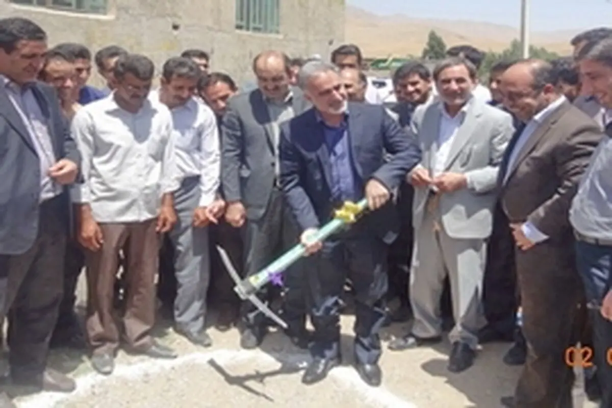 آغاز عملیات اجرائی گازرسانی به ۱۰ روستا از توابع خرم‌آباد
