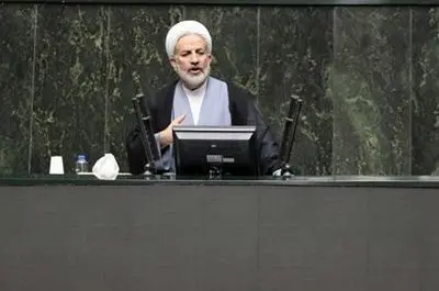 دشمن حمله کند، تمام پایگاه‌هایش را در خلیج فارس نابود می‌کنیم/ فعلا نمی‌زنند؛ در حال تقویت خودشان هستند