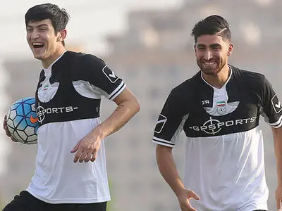 حادثه تلخ برای سردار آزمون؛ مهاجم ایرانی در بیمارستان (عکس)
