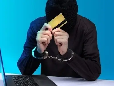 شناسایی و دستگیری سارق اینترنتی 2 میلیارد ریالی درهرمزگان 