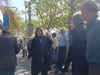 تجمع دوباره بازنشستگان فولاد و معدن در تهران و اصفهان