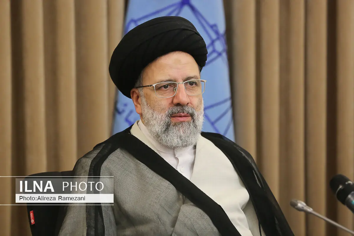 دیدار قضات و کارکنان دستگاه قضایی استان خراسان رضوی با رئیس قوه قضائیه