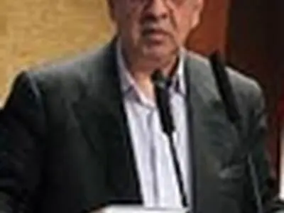 تصمیم نادرست دولت گذشته سوآپ را متوقف کرد