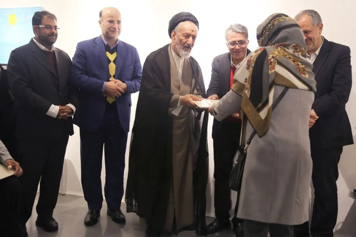تجلیل از معلولان شاغل در سازمان بهشت زهرا(س)