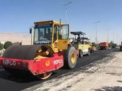 رفع نقاط ۷۰ حادثه‌خیز و اجرای ۶۲ کیلومتر روکش آسفالت در شهرستان ملایر
