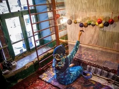 هنرمندان هنرهای سنتی در بانک اطلاعات ثبت‌نام کنند