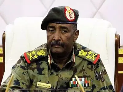 توضیح البرهان برای انحلال دولت در سودان
