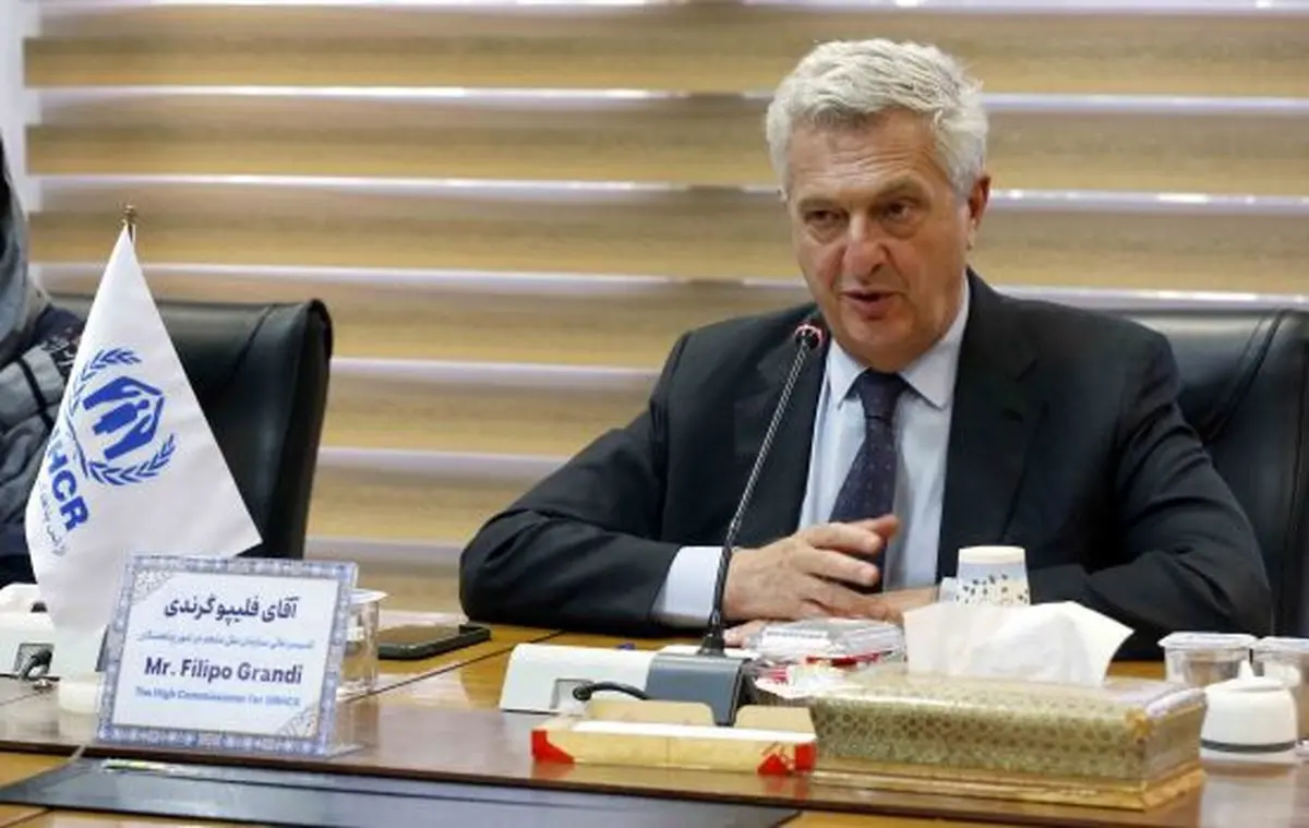بیانیه رهبر انقلاب درباره ثبتنام دانشآموزان افغانستانی بدون مدرک هویتی، در سال ۲۰۱۵ همه را شگفت زده کرد