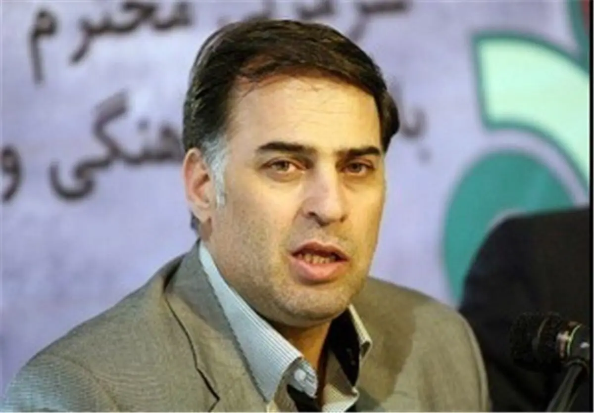 آذری: با سه بازیکن ما در تراکتورسازی مثل زندانی برخورد می‌کنند/ مال غصبی خوردن ندارد