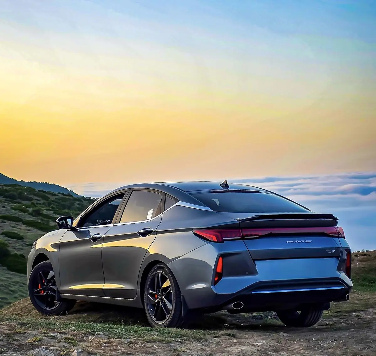 پیشتازی KMC J7 در بین سدان‌های کشور