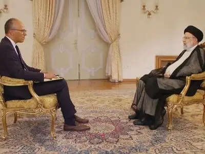 رئیسي: السجناء الأمیرکیون المفرج عنهم سیعودون إلى بلادهم قریبًا /إیران هي من ستقرر کیفیة إنفاق 6 ملیارات دولار من أموالها المفرج عنها بکوریا الجنوبیة 