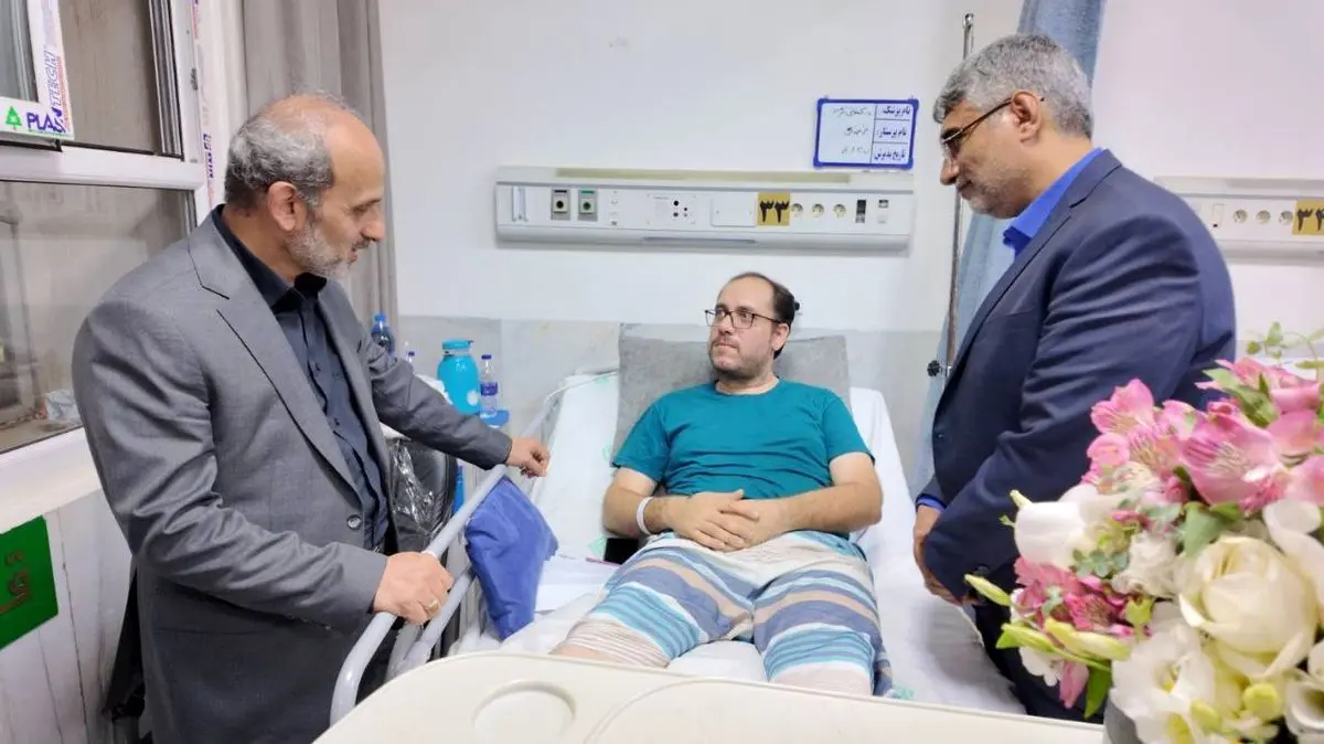 ملاقات پیمان جبلی با جانبازان حمله رژیم صهیونیستی به رسانه ملی