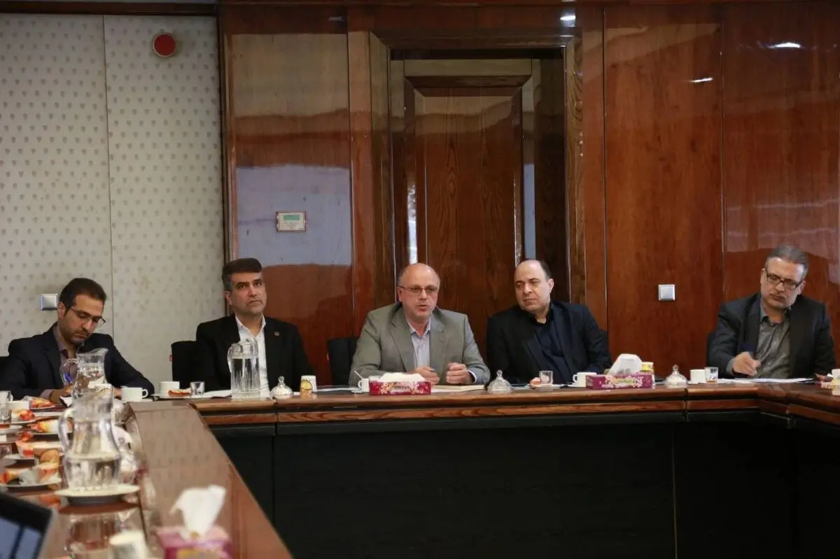 دولت در جنگ اخیر با وجود امکانات کمتر و بودجه محدود به وظایفش عمل کرد