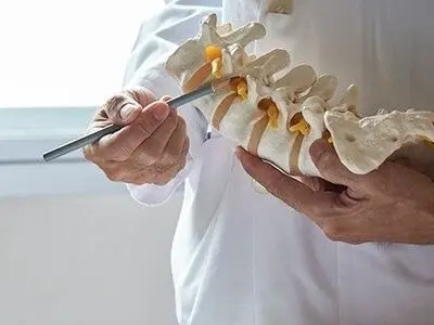 درمان دیسک کمر و گردن بدون جراحی