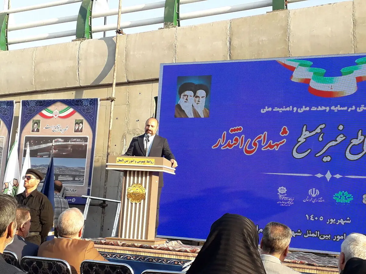 تقاطع غیرهمسطح ورودی شمال خرم‌آباد ۸ ماه زودتر از موعد به بهره‌برداری رسید