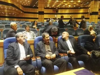 آغاز مراسم انتخاب نمایندگان دبیران کل احزاب در کمیسیون ماده ۱۰ + عکس