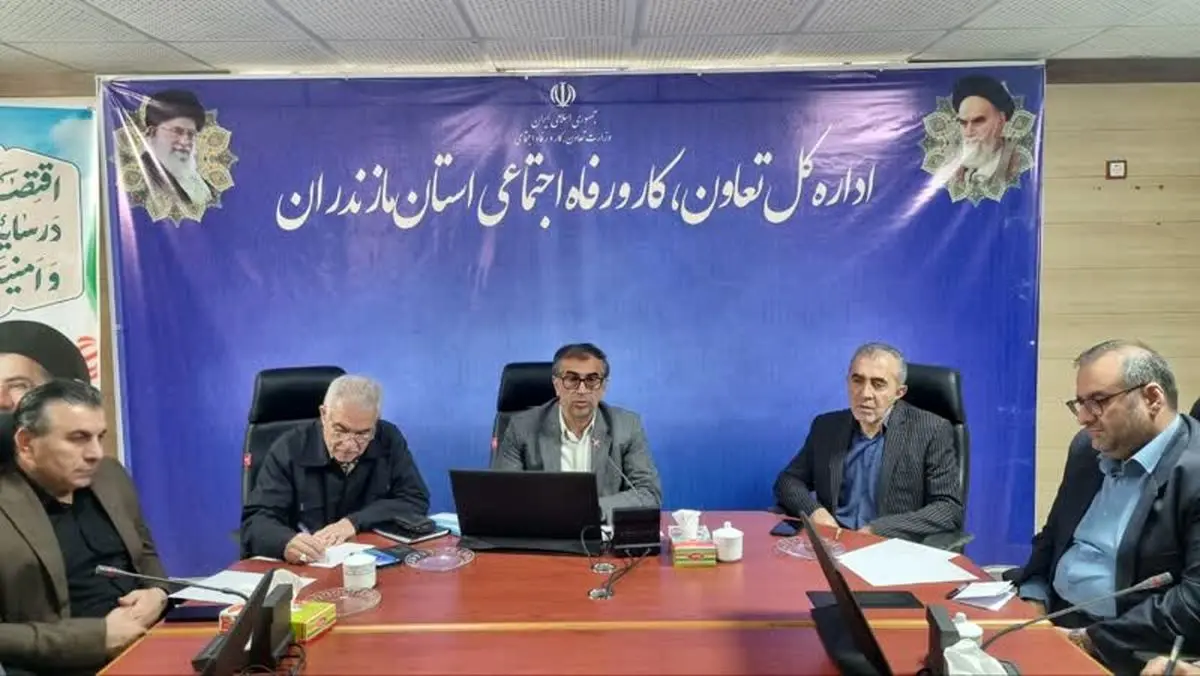 اولویت هفته کارگر امسال «وحدت و حمایت از نظام» است